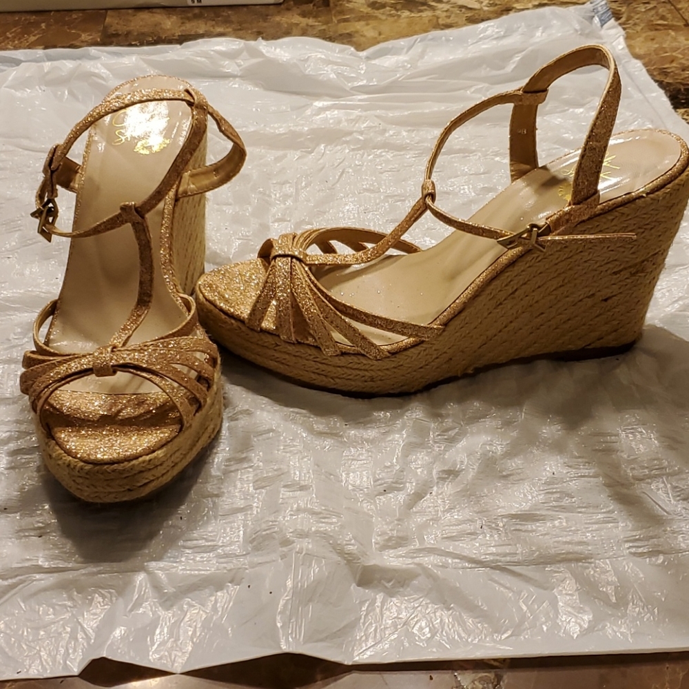 Sparkly Gold Wedges Size 9